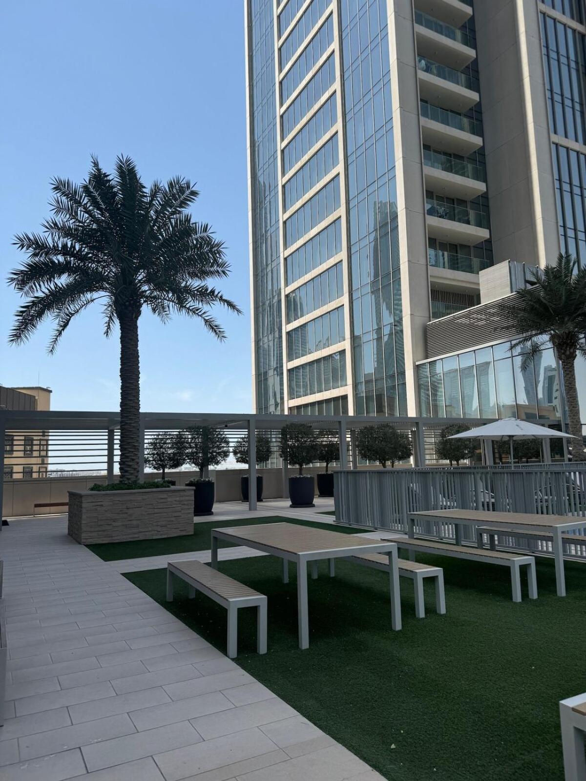 King 2br Lux Apt-5mins Mall-downtown Dubai
