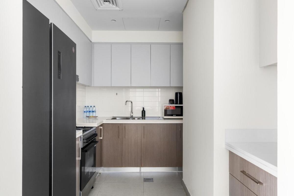 King 2br Lux Apt-5mins Mall-downtown Dubai